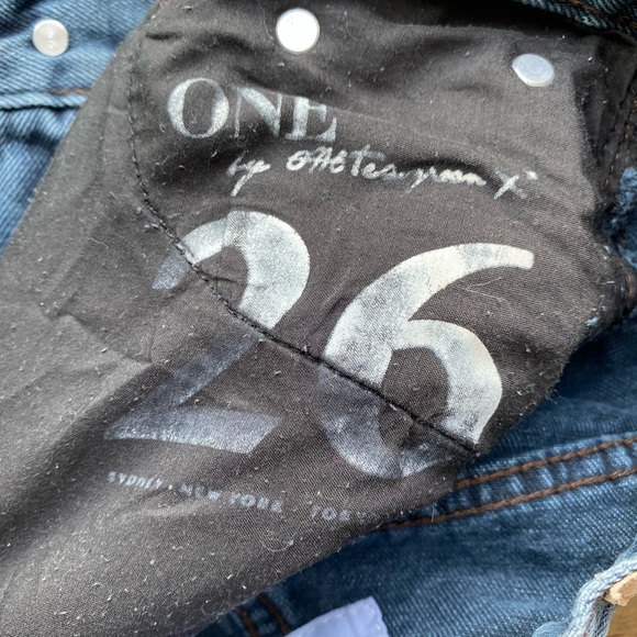 One teaspoon shorts - Picture 4 of 4